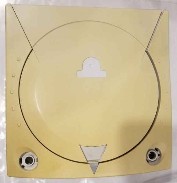 File:Yellowed Dreamcast.jpg